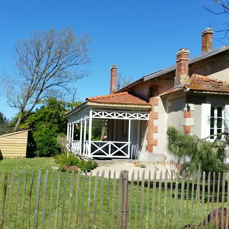 度假居 Demeure 300m De La