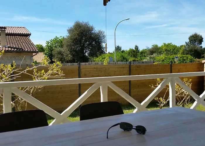 Demeure 300m De La *